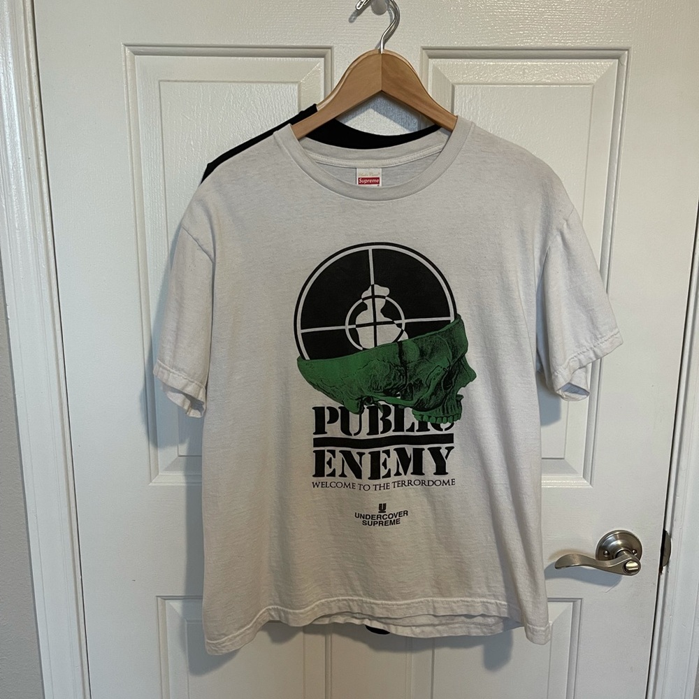 Supreme Public Enemies tee